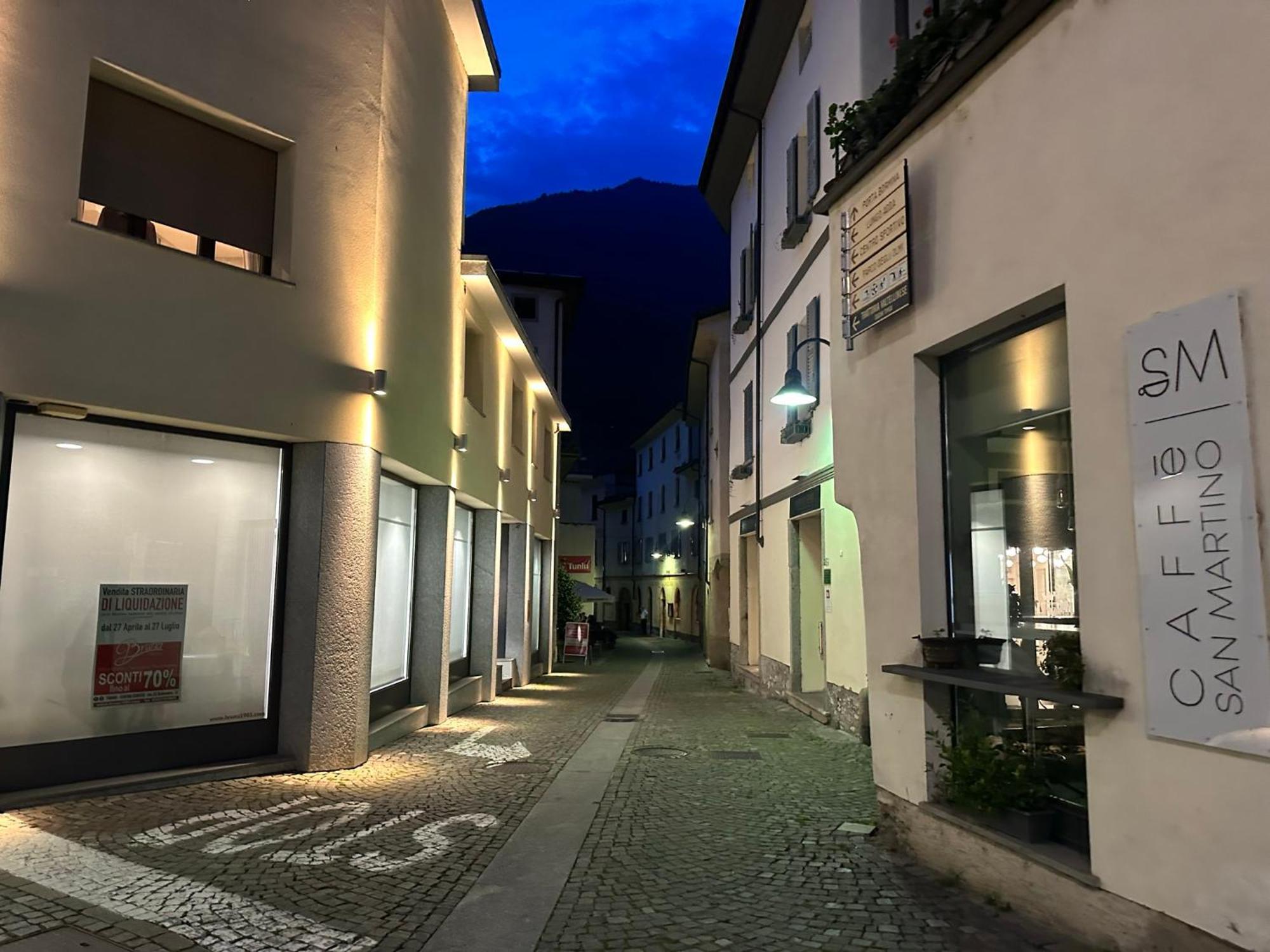 Apartamento Flat In City Centre Tirano - 10 Minutes From Bernina Express Exterior foto